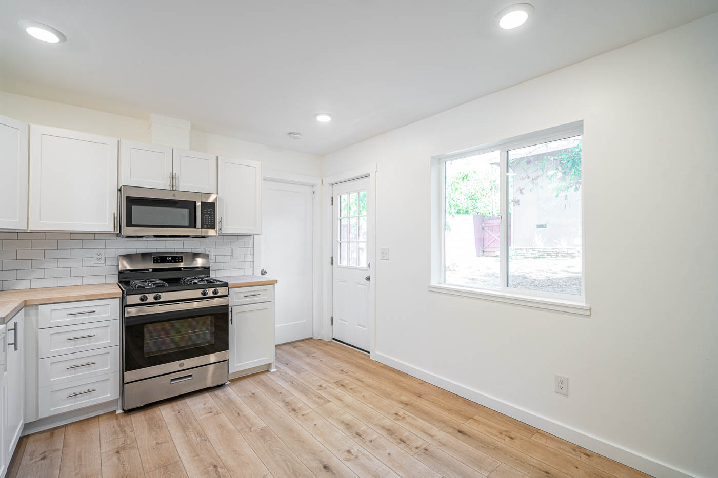 Anchored Tiny Homes of King of Prussia and Quakertown 240 square foot studio adu. - 16