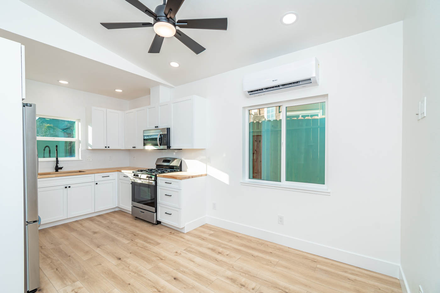 Anchored Tiny Homes of King of Prussia and Quakertown 446 SQ FT 1 Bed ADU. - 23